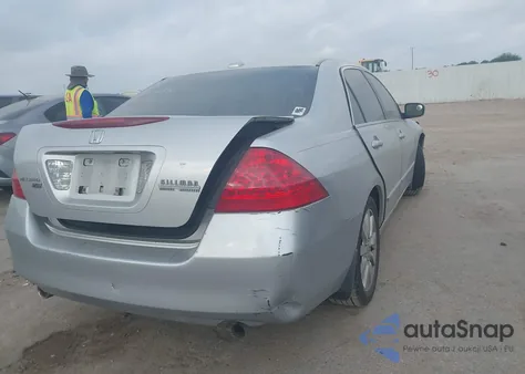 2007 Honda Accord 3.0 Ex из США, поврежденный, VIN 1HGCM66517A098243